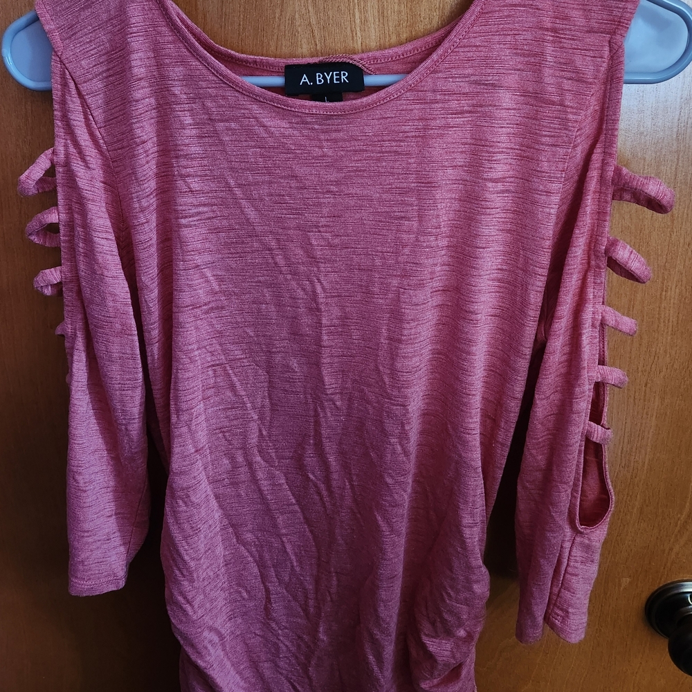 A. Byer Women's Pink Top with Cut-Out Sleeves